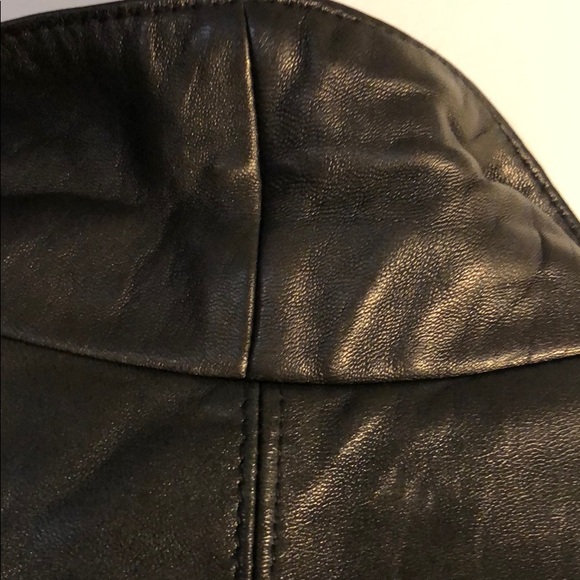 Luis Alvear Leather coat - Picture 7 of 8